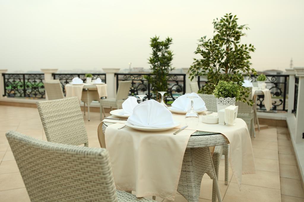 קוג'לי Luxor Garden Hotel מראה חיצוני תמונה