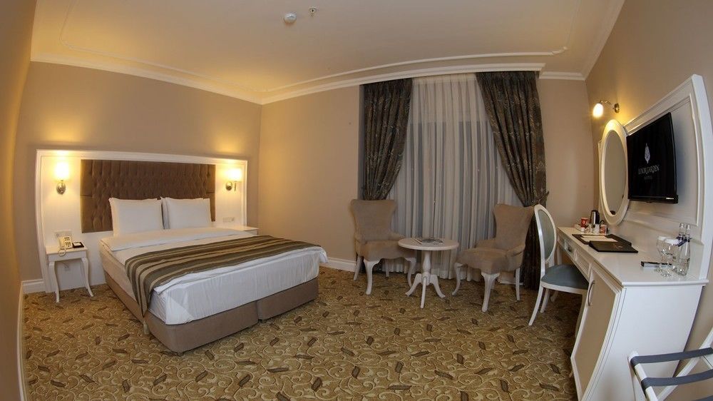 קוג'לי Luxor Garden Hotel מראה חיצוני תמונה
